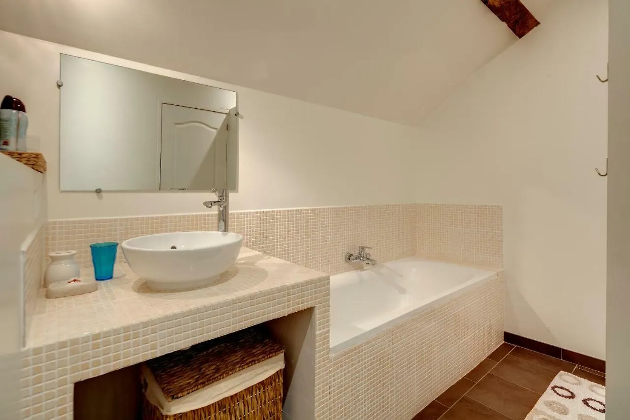 Bed & Breakfast Chambres Et Table D'Hotes La Panacee Cuzance France