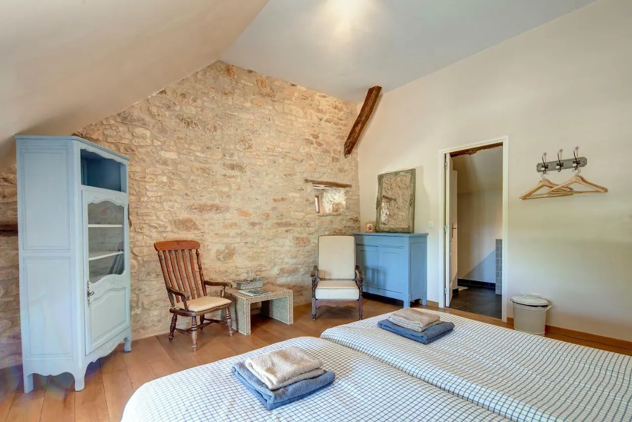 Chambres Et Table D'Hotes La Panacee Cuzance France